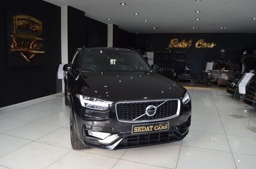 VOLVO XC90 2.0 B5 R Design AWD Mild Hybride 7-ZIT