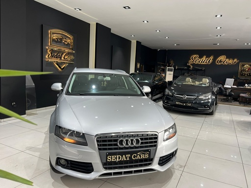 AUDI A4 2.0 DIESEL AUTOMAAT